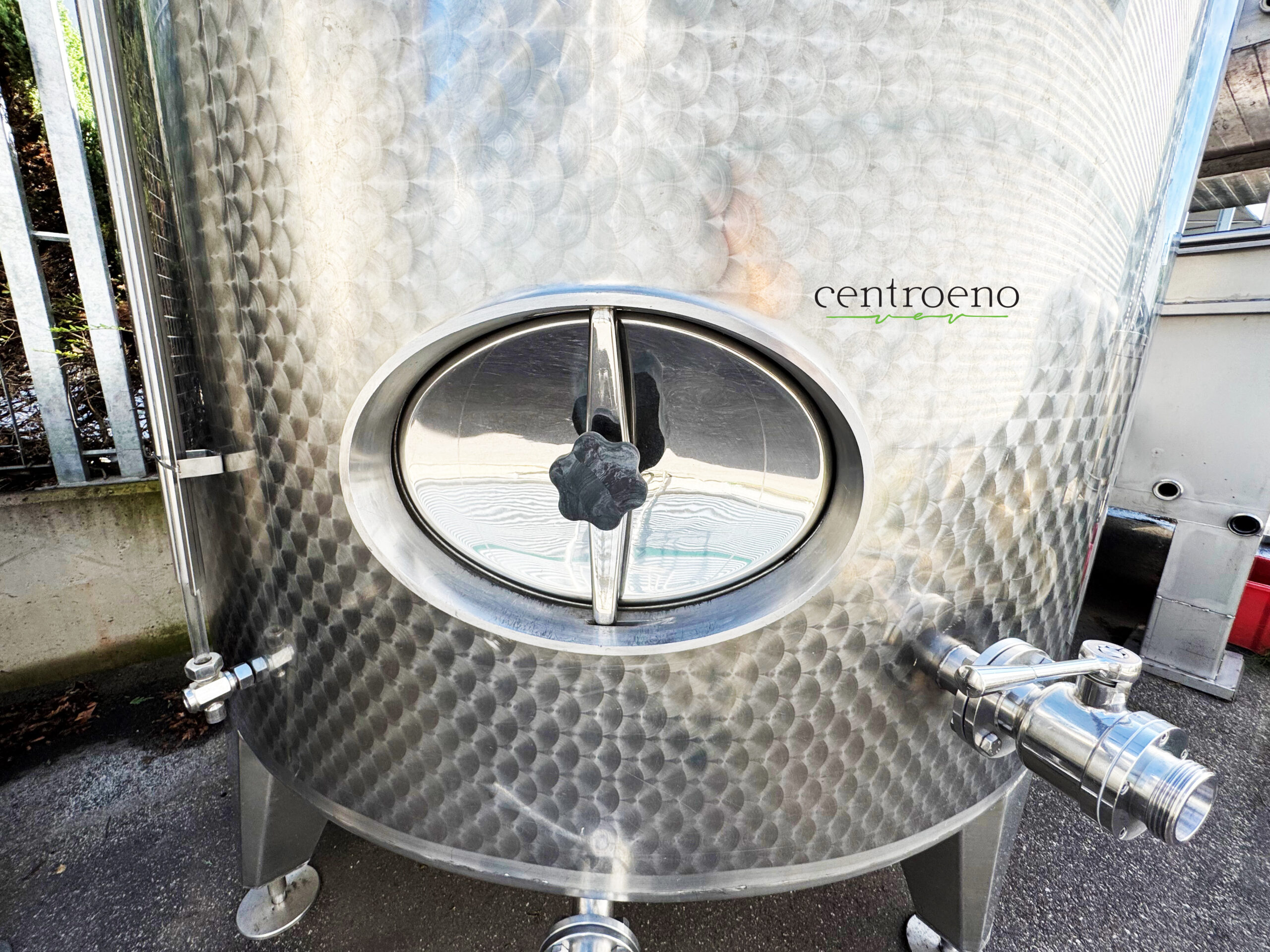 SERBATOIO STOCCAGGIO VINO 70HL (disponibili 2pz) 2